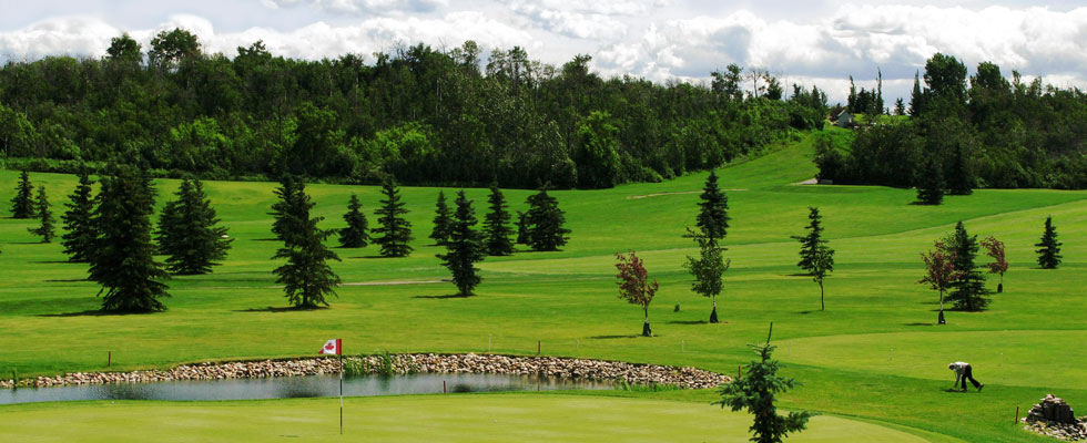 3000 Square Foot Clubhouse Ideal for Tournaments